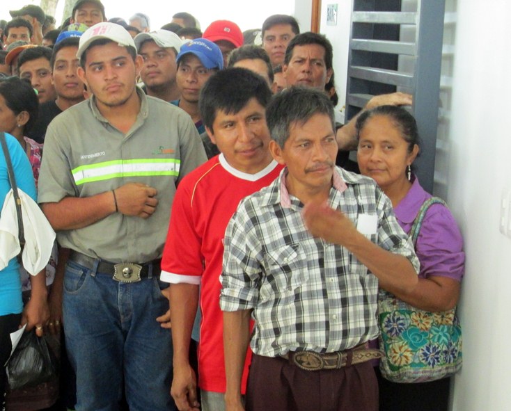The first citizens enter the CU medical center in Guatemala