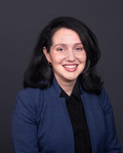 Photo of Elizabeth Alvarado, Research Associate & Executive Coach, AGB Search